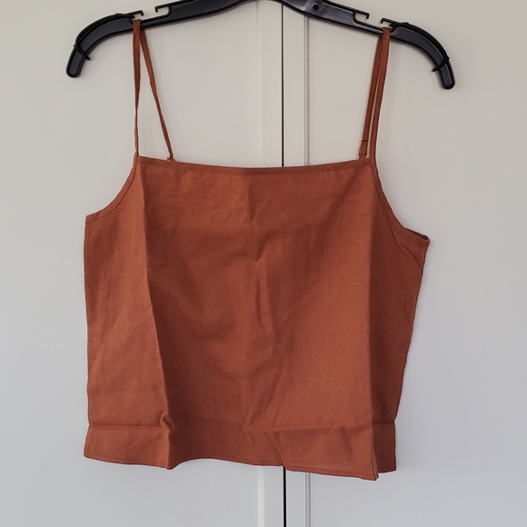 WeWoreWhat Tops - NWT WeWoreWhat Linen Cami